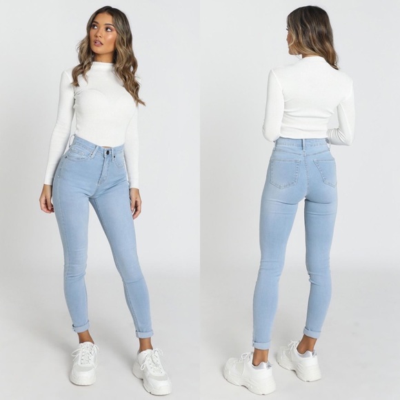 Showpo Christina Skinny Jeans in Light Wash Denim - Picture 6 of 13